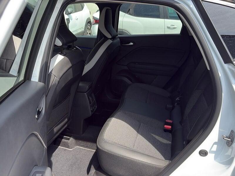 Renault Captur Captur 1.6 E-Tech full hybrid Techno 145cv auto