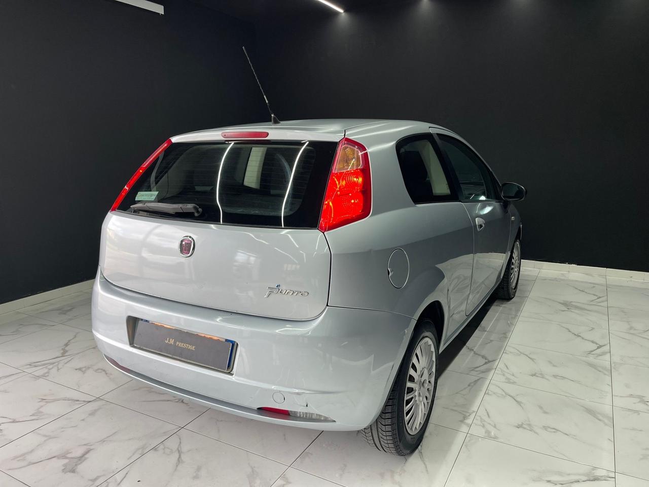 Fiat Punto Grande 1.2 FUN 3 porte OK NEOPATENTATI