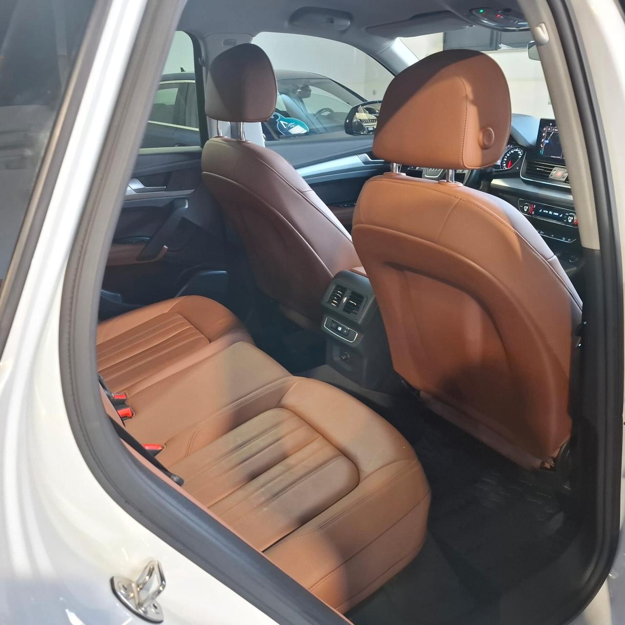 Audi Q5 40 TDI 204 CV quattro S tronic line plus