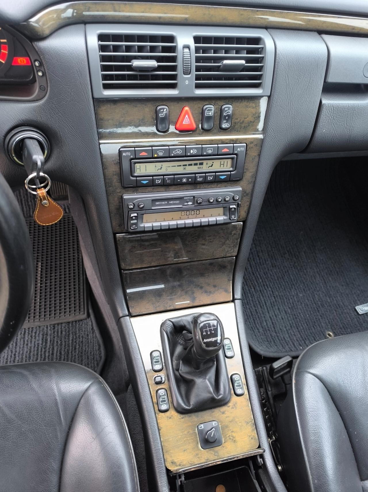 Mercedes-benz E 200 cat Avantgarde