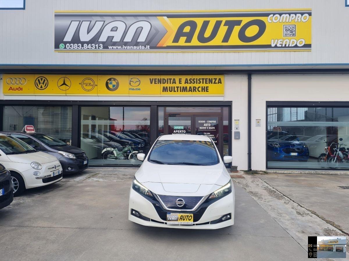 NISSAN Leaf Tekna 40 kWh-Elettrica-19.000 Km