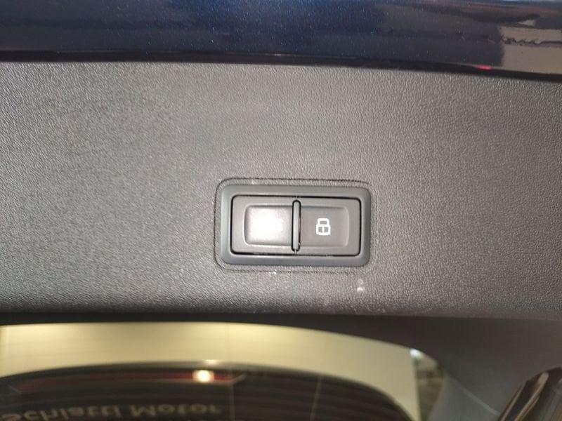 Audi Q3 Q3 2.0 tdi Business 150cv s-tronic