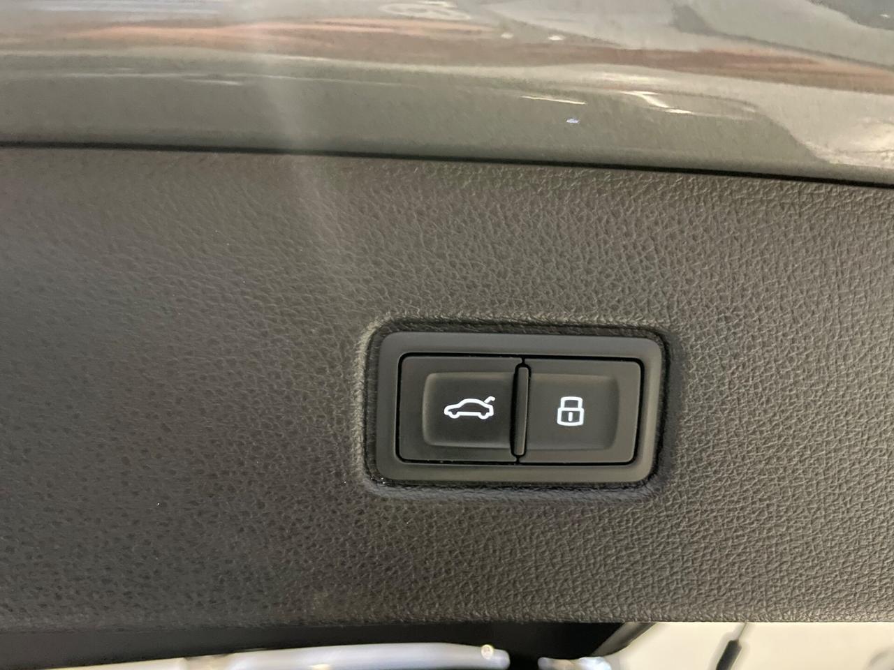 Audi Q7 3.0 TDI 272 CV quattro tip. Sport S Line Tetto 7P.