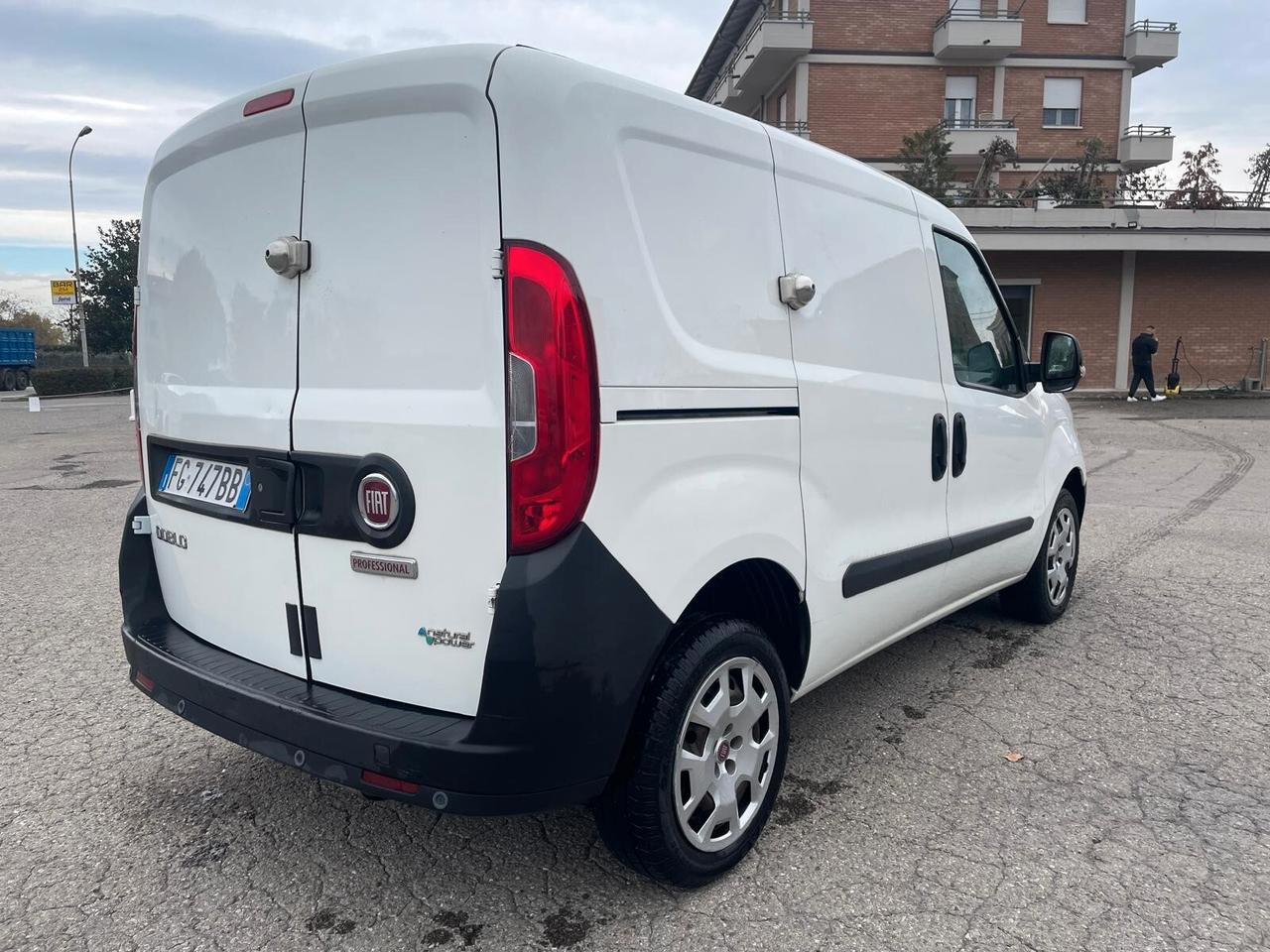 Fiat Doblo Doblò 1.4 T-Jet Natural Power Cargo