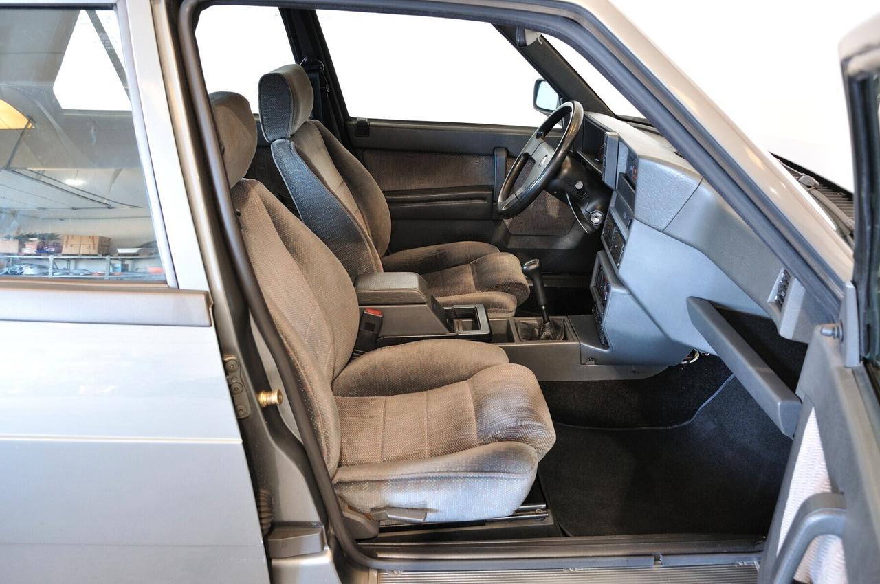 Alfa Romeo 75 2.0i Twin Spark clima 1a serie ASI CRS