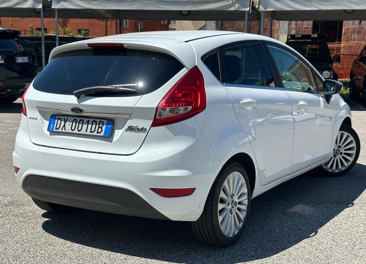Ford Fiesta 1.4 5 porte Bz.- GPL Titanium
