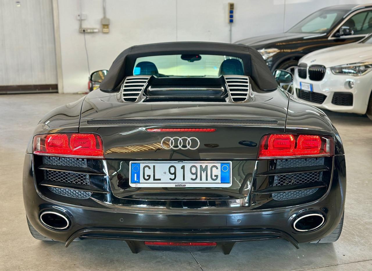 Audi R8 Spyder 5.2 V10 FSI quattro R tronic