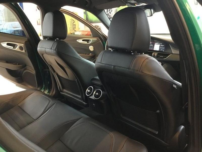 Alfa Romeo Giulia Giulia 2.2 Turbodiesel 210 CV AT8 AWD Q4 Intensa