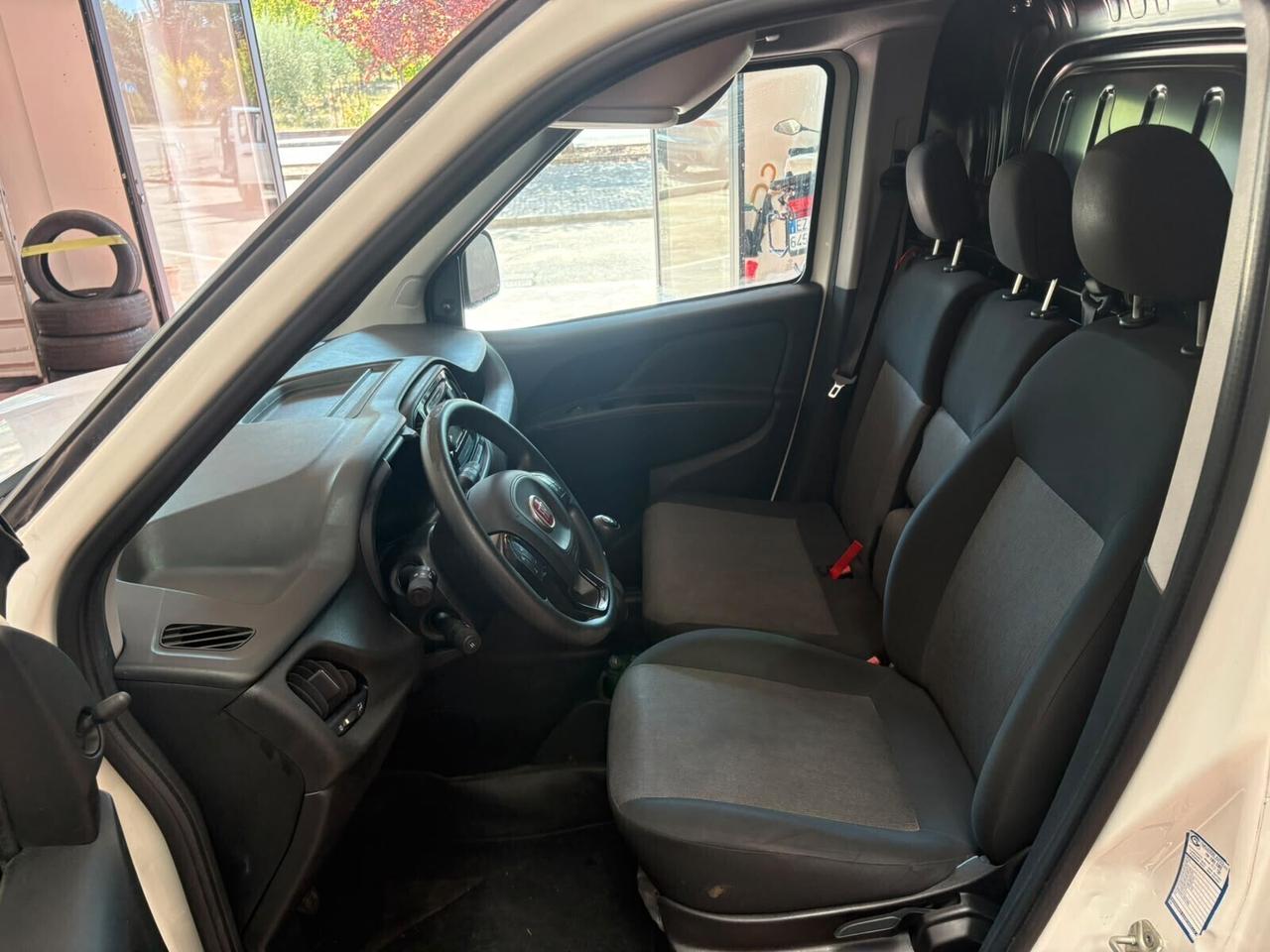 FIAT DOBLO serie3 POSTI3 DIESEL 1600 MULTIJET CV 105 Km 176.031Garanzia 12 mesi