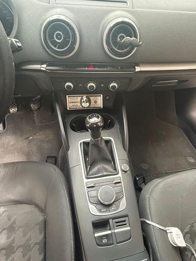 AUDI A3 1.2 TFSI Attraction