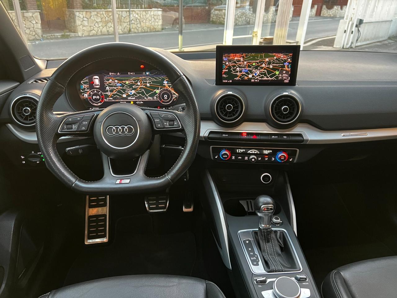 Audi Q2 30 TDI S tronic-2xS Line-TETTO-FULL