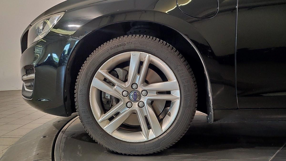 VOLVO V60 D6 Twin Engine Geartronic Summum
