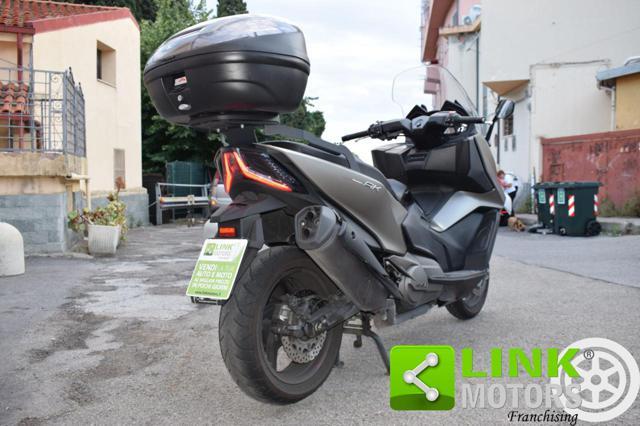 KYMCO AK 550 premium