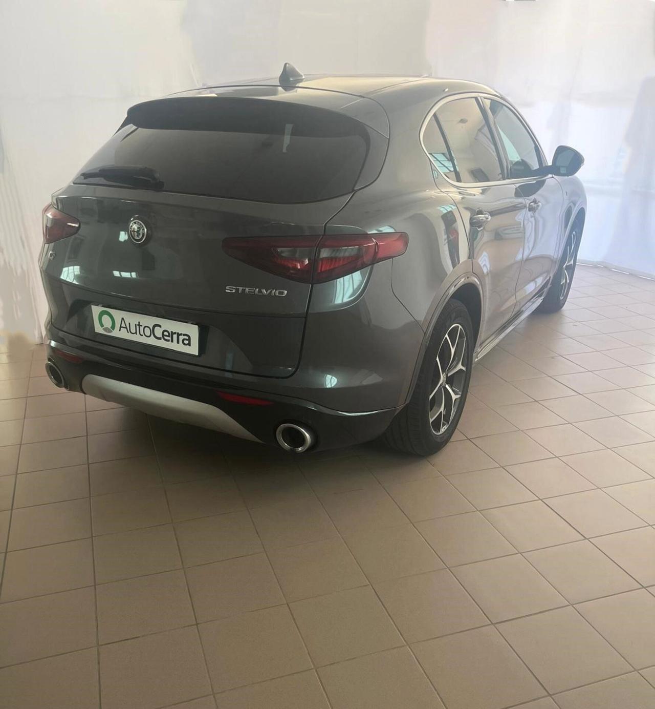 Alfa Romeo Stelvio 2.2 Turbodiesel 190 CV AT8 Q4 Ti