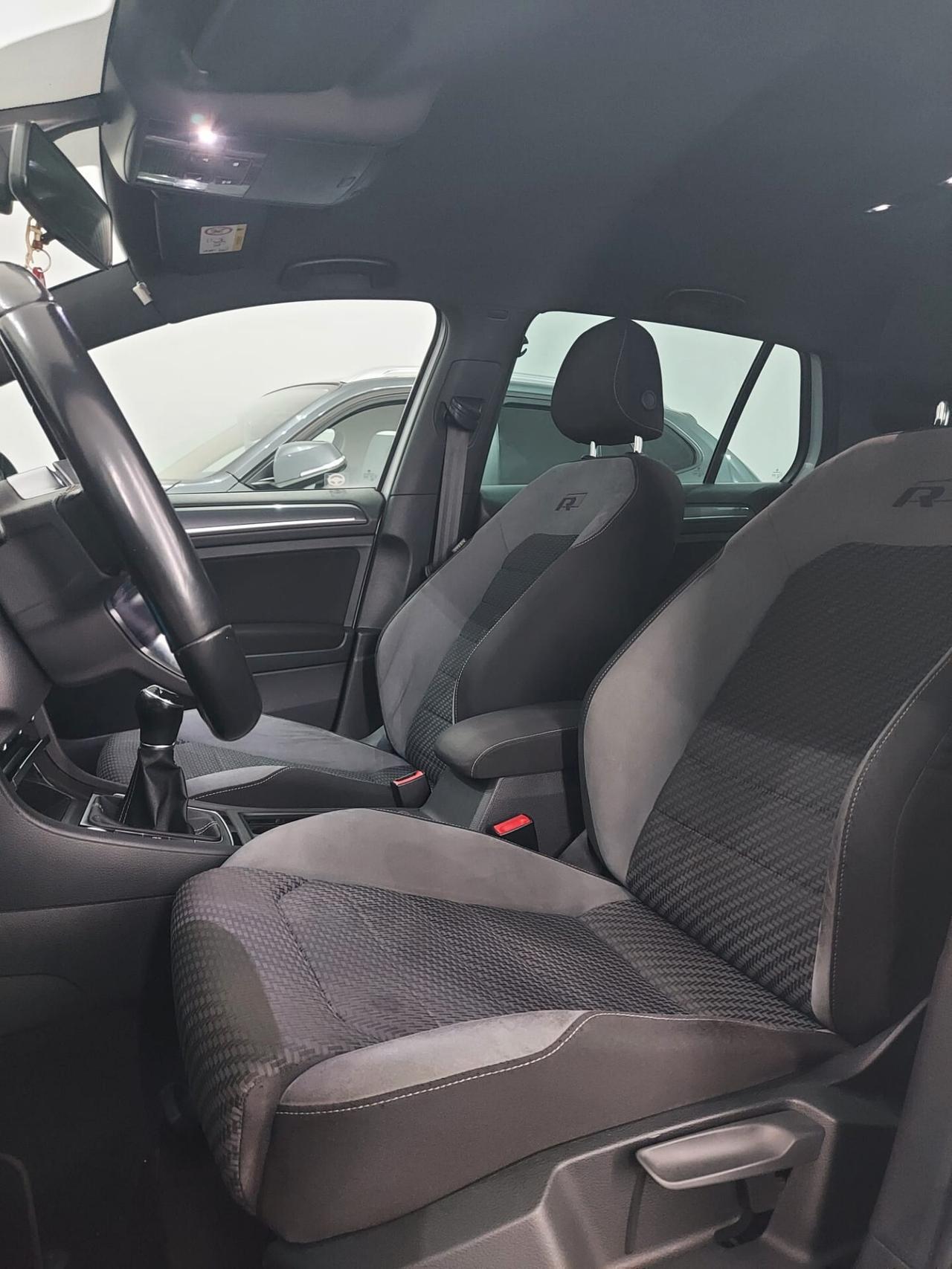 Volkswagen Golf 1.6 TDI 115 CV 5p. R-LINE 2018