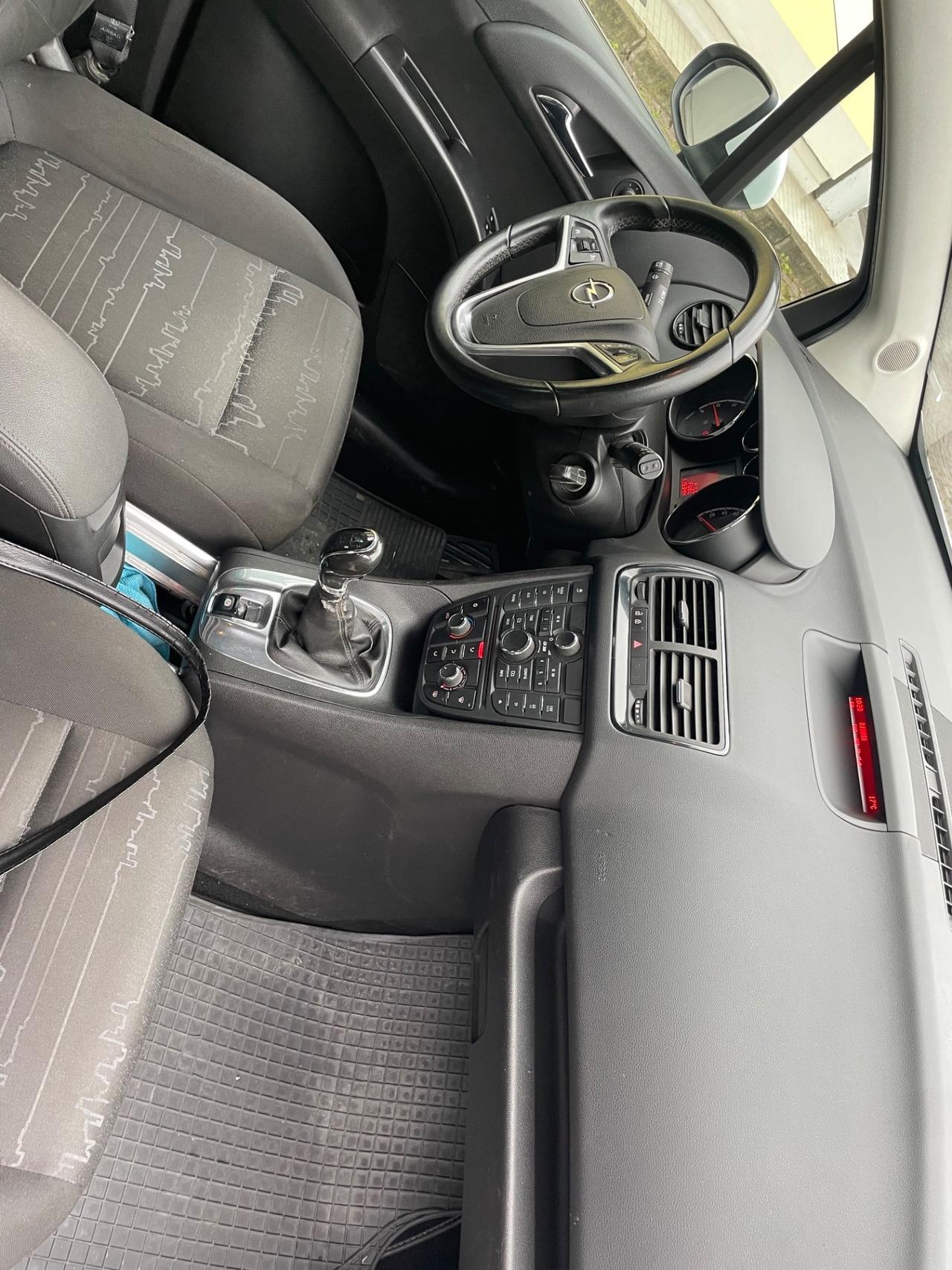 Opel Meriva 1.4 benzina km 115 mila garanzia 12 m