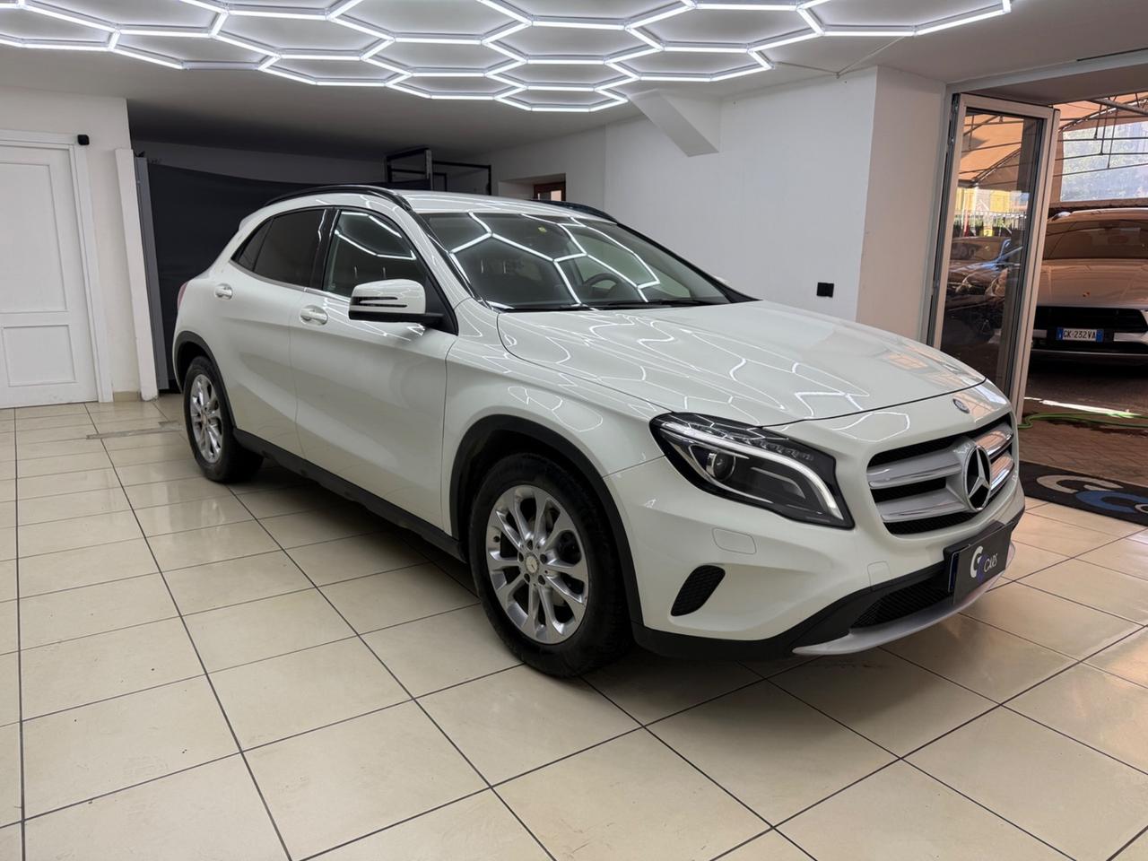 Mercedes-benz GLA 200 180 d Sport ITA UFF COME NUOVA