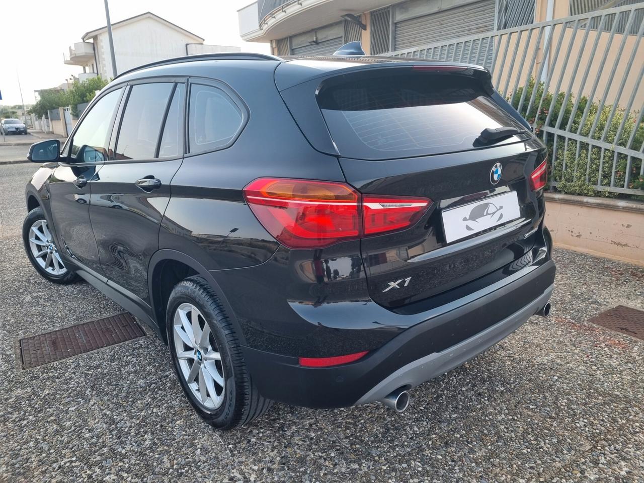 Bmw X1 sDrive18d Business