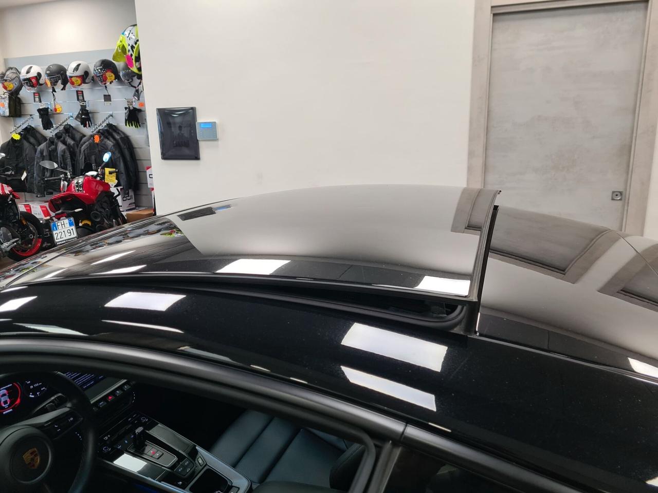 Porsche 911 Carrera