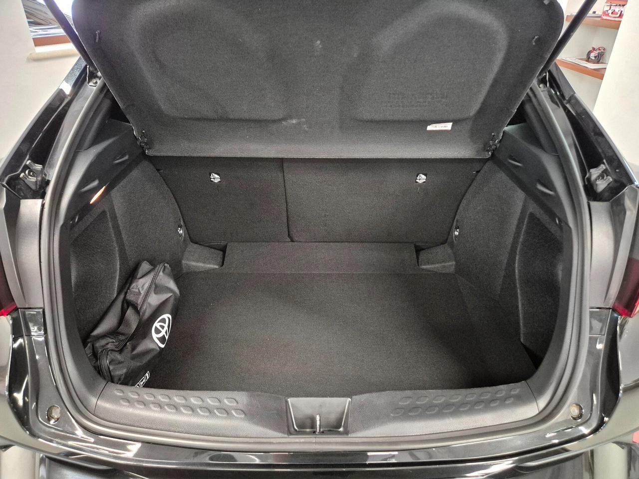 Toyota C-HR 1.8 Hybrid Trend *Tagliandi Toyota*