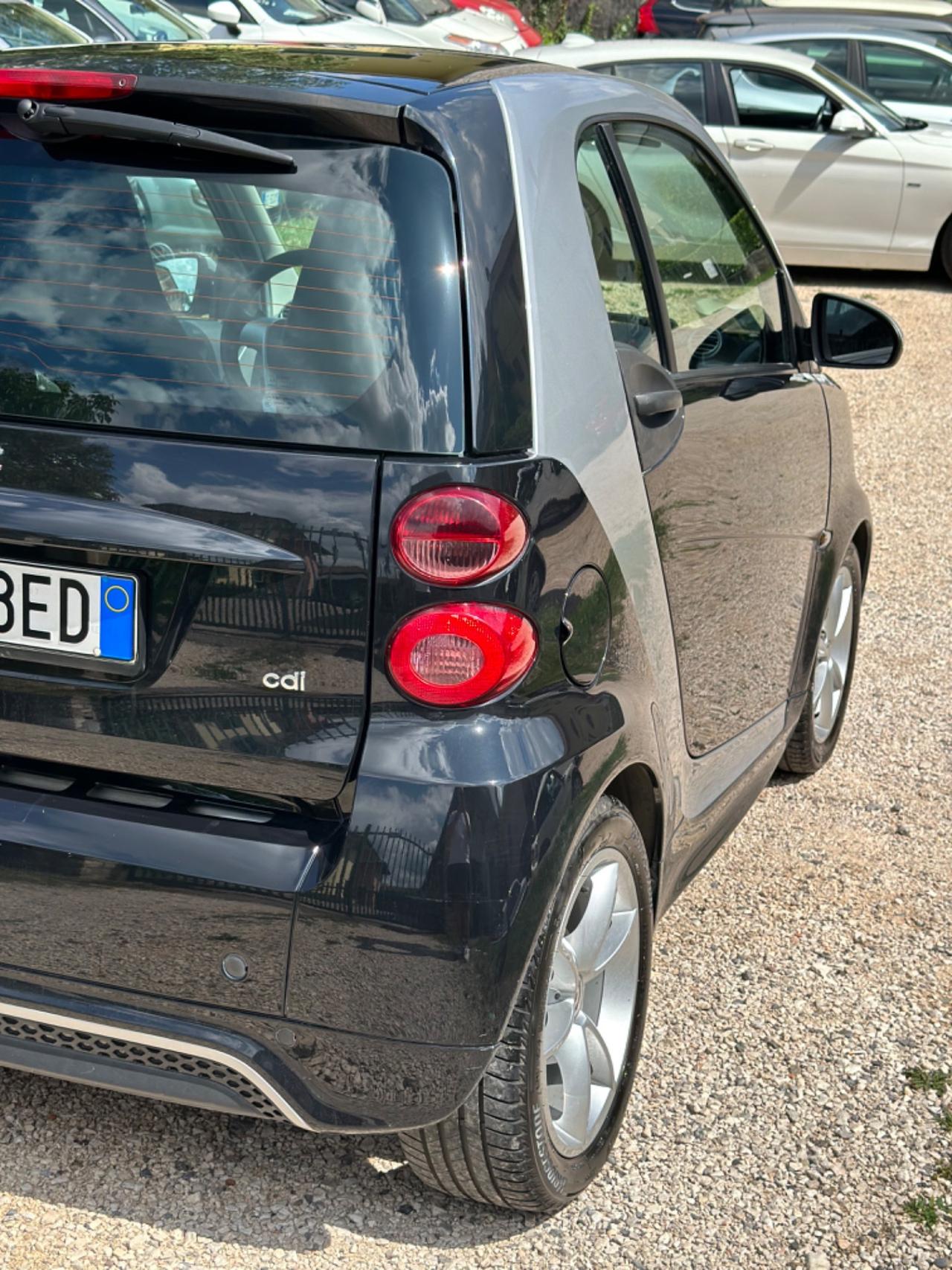 Smart FORTWO 800 PURE CDI UNICOPR GARANZ KMCERT