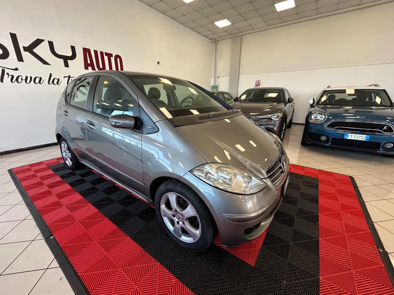 Mercedes-benz A 150 (W-C169) Avantgarde (70 kw)