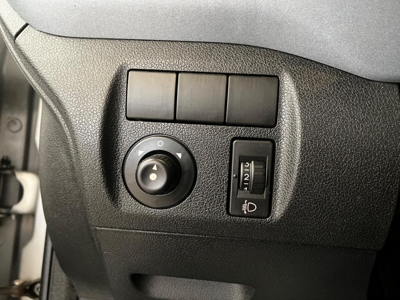 Peugeot Partner 1.6 HDi 115CV Autocarro 5 Posti