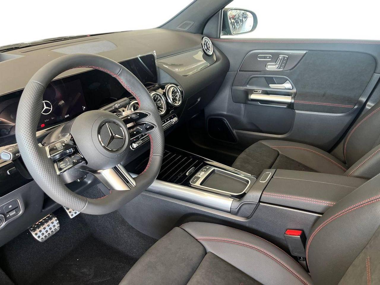 Mercedes-Benz GLA 200 d automatic