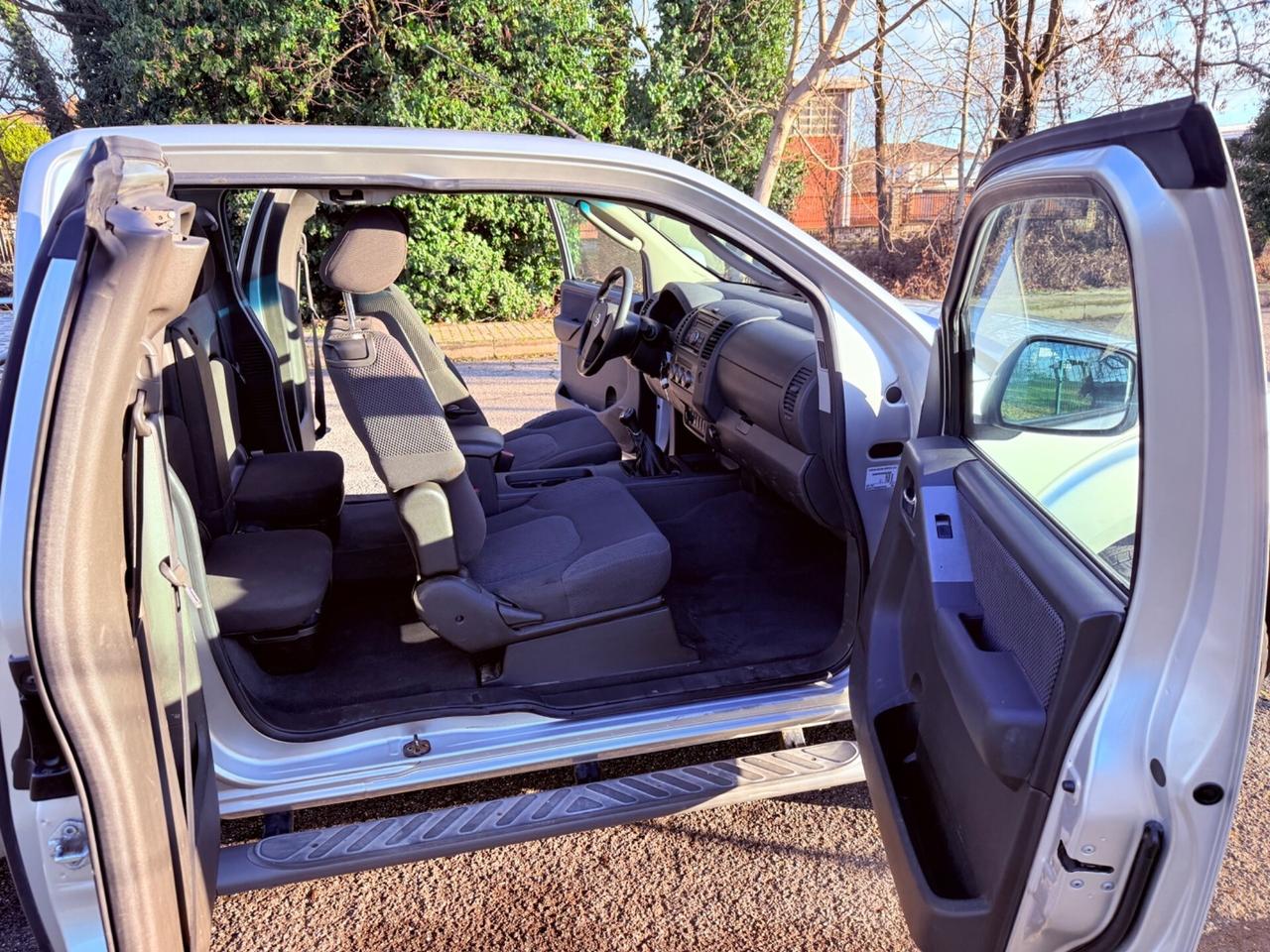 Nissan Navara 2.5 PICK-UP- SUPER PREZZO OK PERMUTE