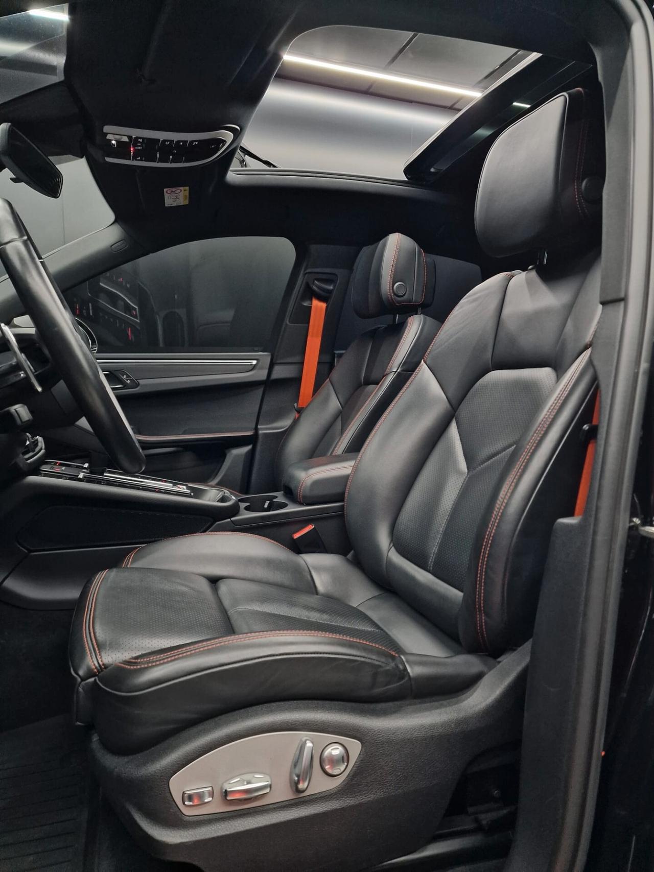 Porsche Macan 2.0 265CV Tetto Apribile
