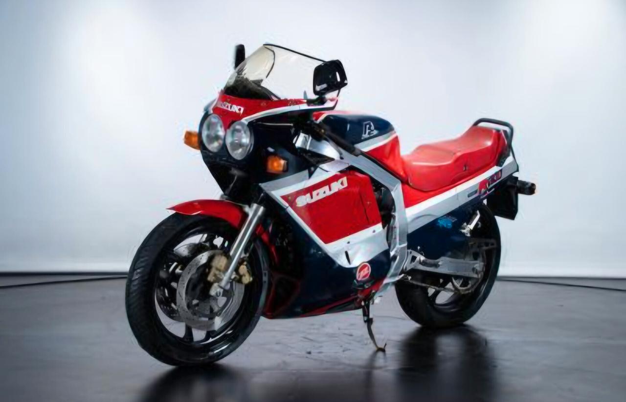 Suzuki GSX 1100 R Gsx1100r