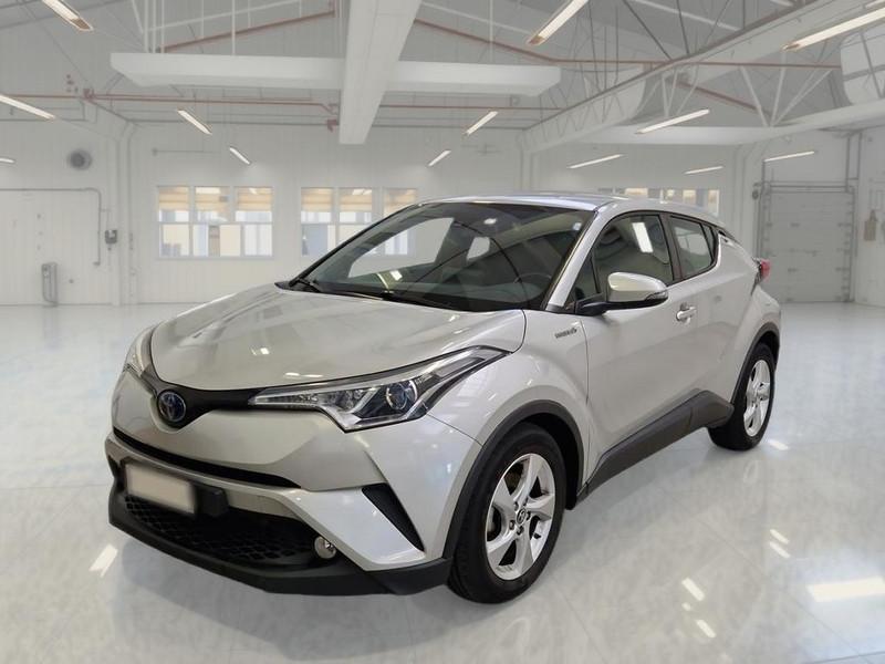 TOYOTA C-HR 1.8H 98CV E-CVT Business