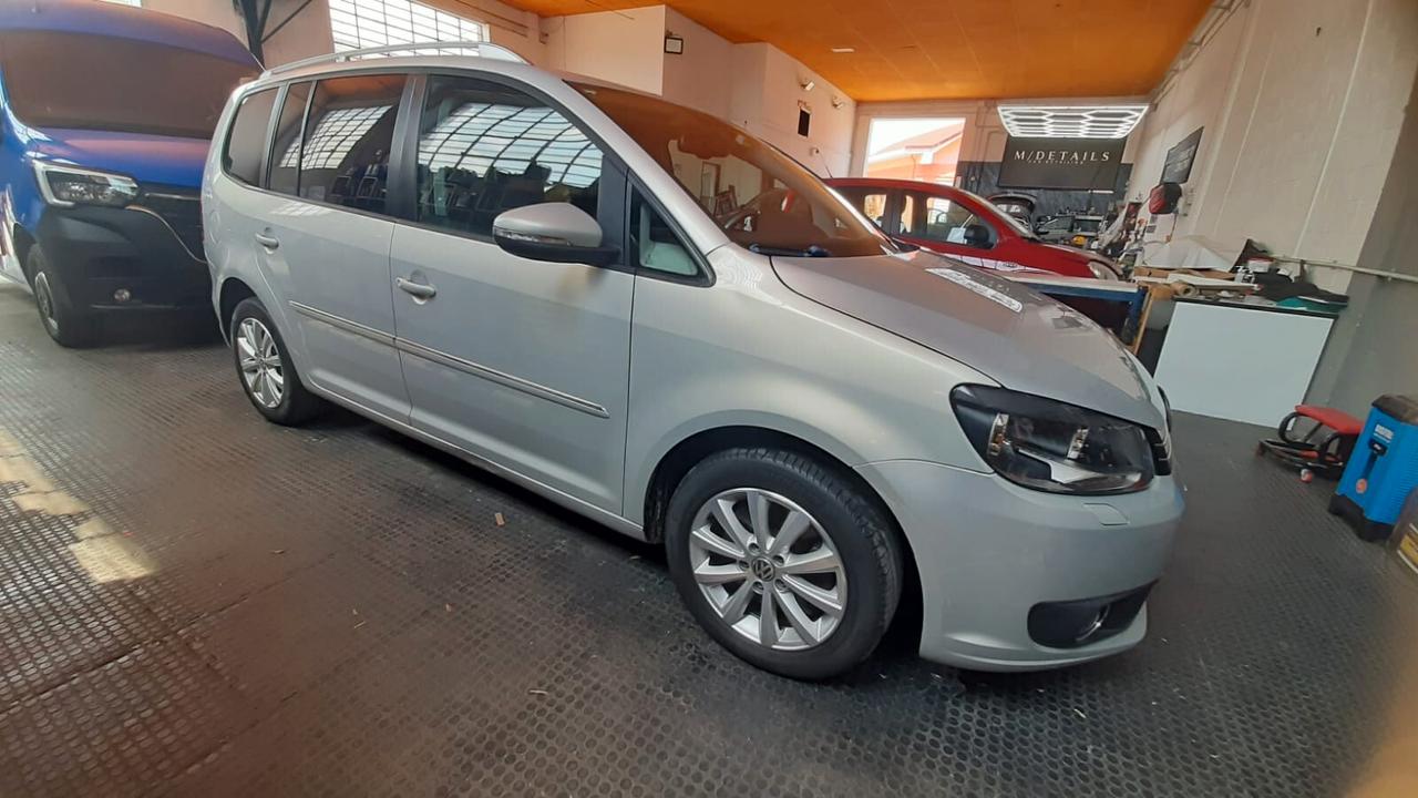 Volkswagen Touran 2.0 TDI 170 CV Highline prezzo €6900