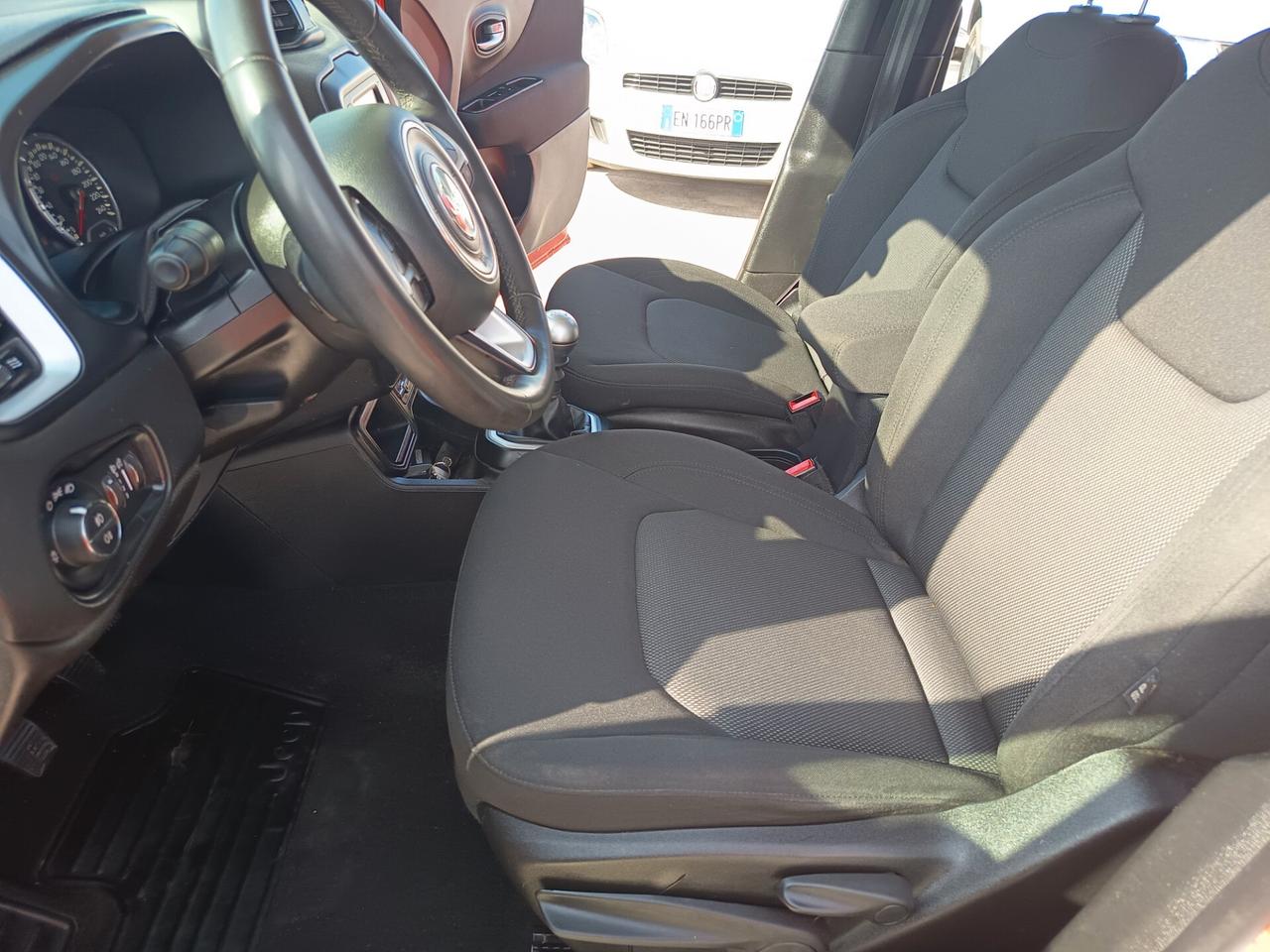 Jeep Renegade 1.6 Mjt 120 CV Longitude