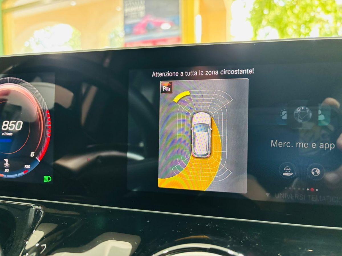 Mercedes Classe B 180d Premium AMG Automatica Full
