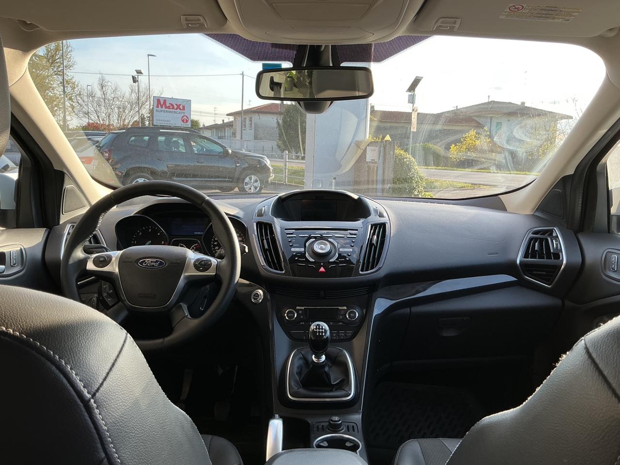 Ford Kuga 2.0 Diesel 4x4 Gancio Traino Neopatentati