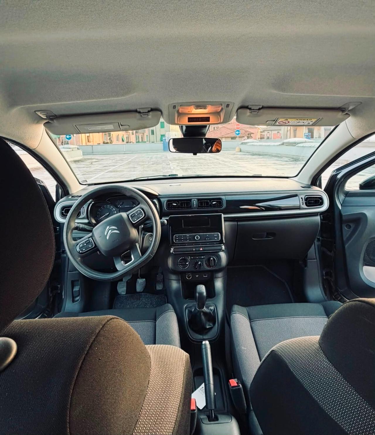 Citroen C3 PureTech 82 Shine GUIDABILE DA NEOPATENTATI