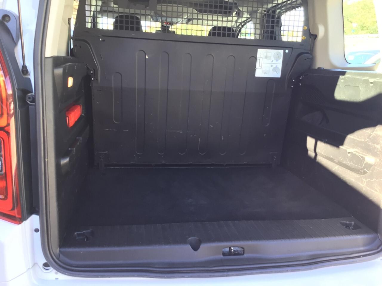 Opel Combo Autocarro 5 posti N1 1.5 diesel 100cv Life