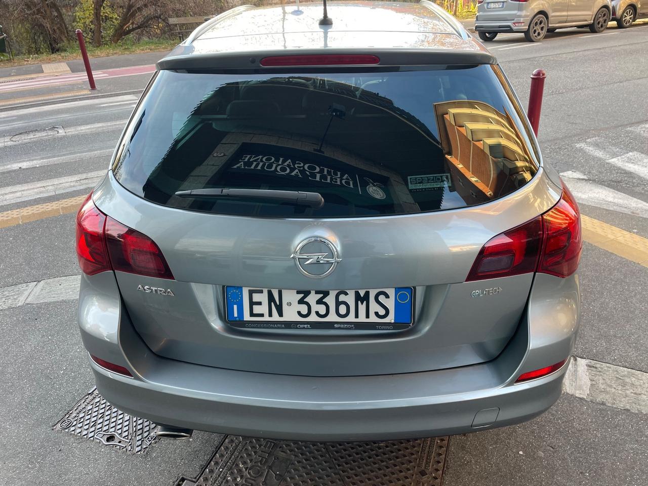 Opel Astra 1.4 Turbo 140CVGPL Cosmo/GARANZIA