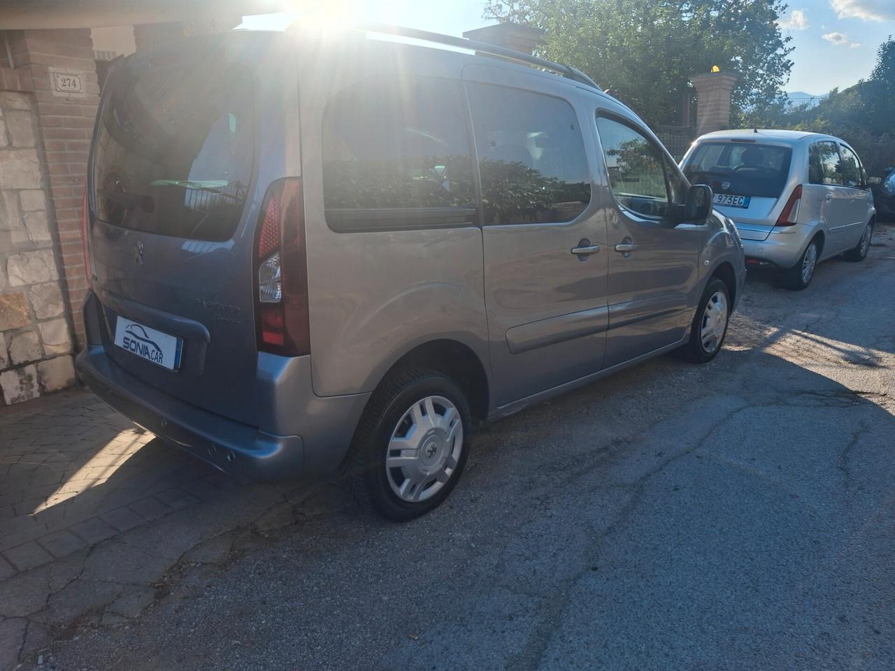 Peugeot Partner Tepee BlueHDi 100 Active 5 posti