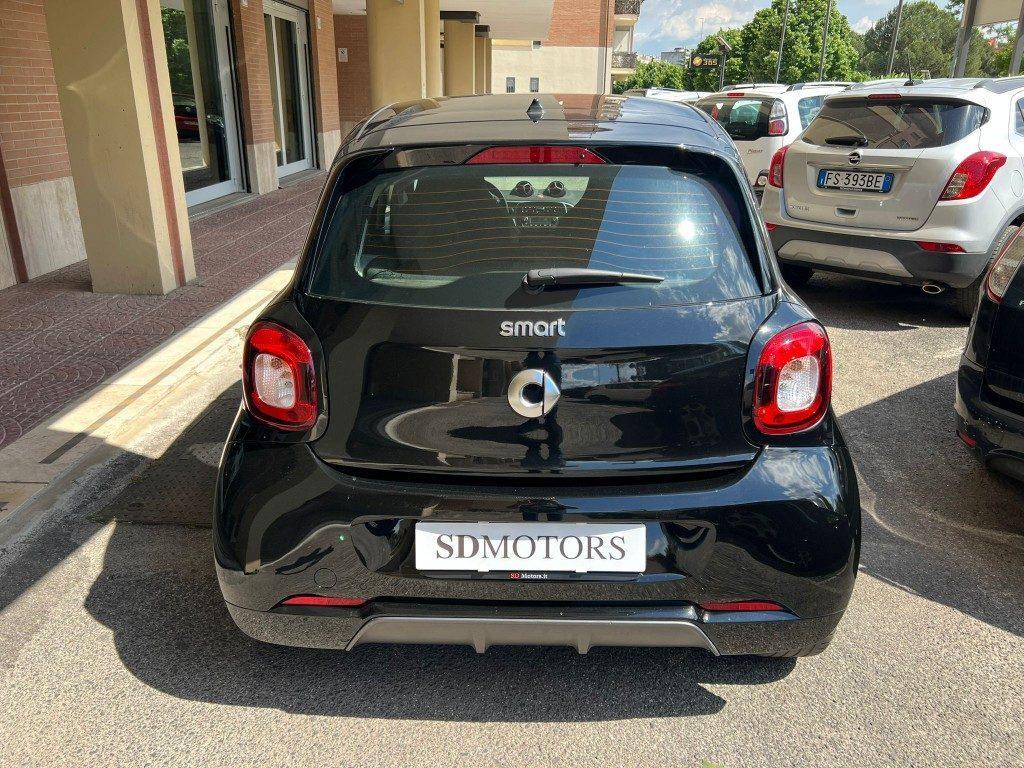 SMART ForFour 70 1.0 twinamic Superpassion *Prezzo Reale*