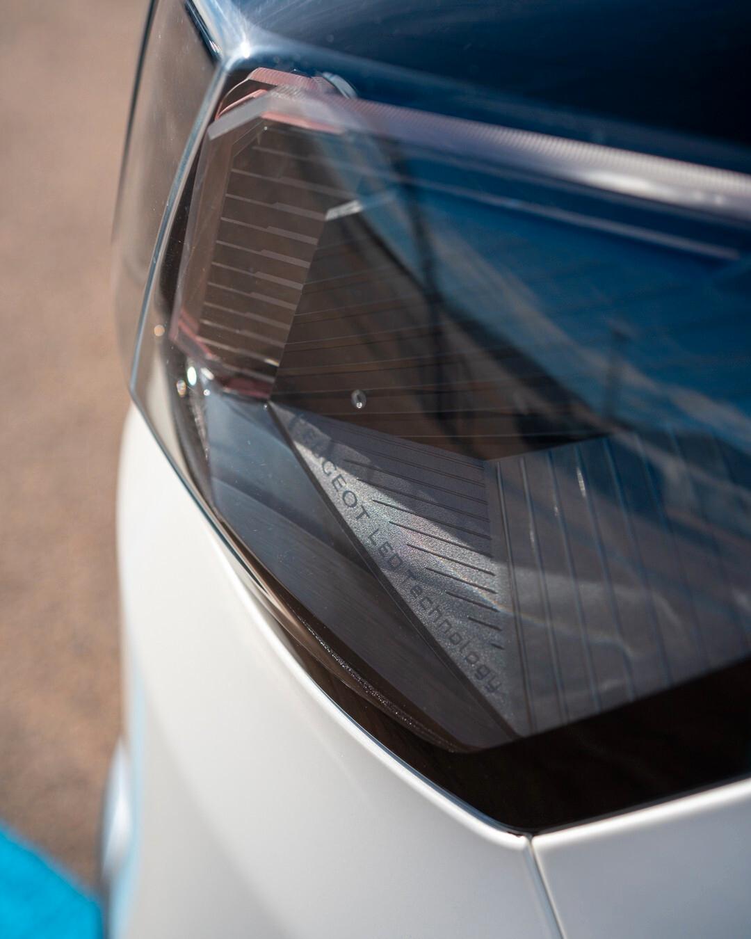 Peugeot 3008 BlueHDi 130 S&S EAT8 Allure Pack