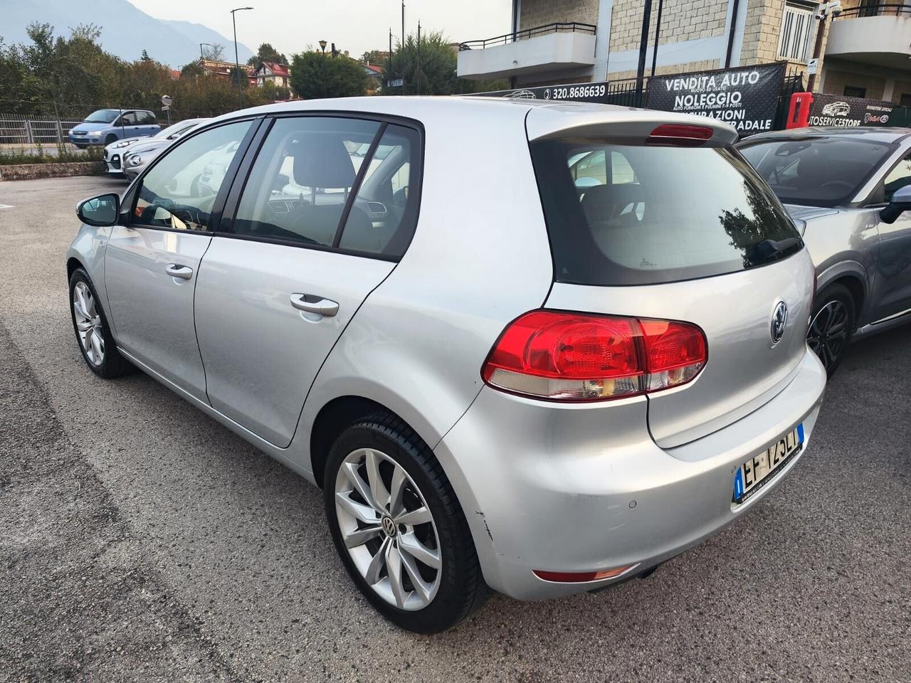 Volkswagen Golf 1.6 TDI DPF 5p. Highline