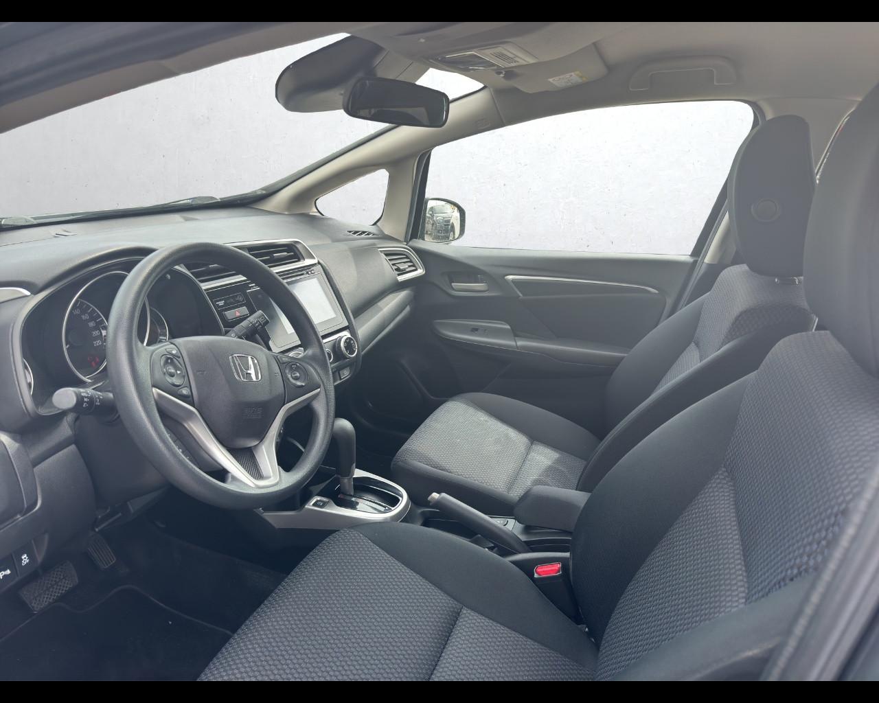 HONDA Jazz 3ª serie 15-20 - Jazz 1.3 Comfort Connect ADAS CVT