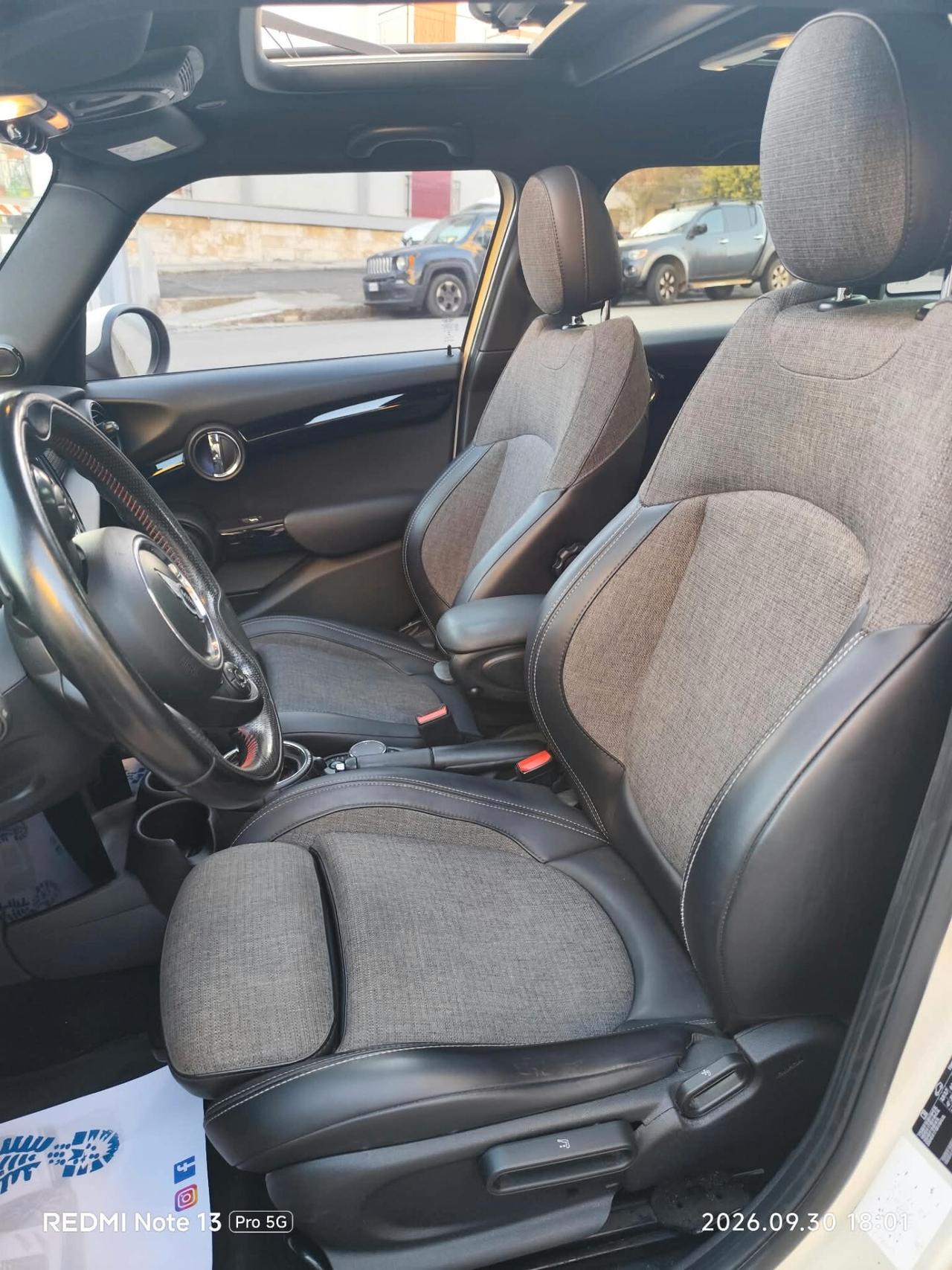 Mini 2.0 Cooper SD XL Allestimento JHON COOPER WORKS * TETTO * Pelle * Garantita 12 Mesi