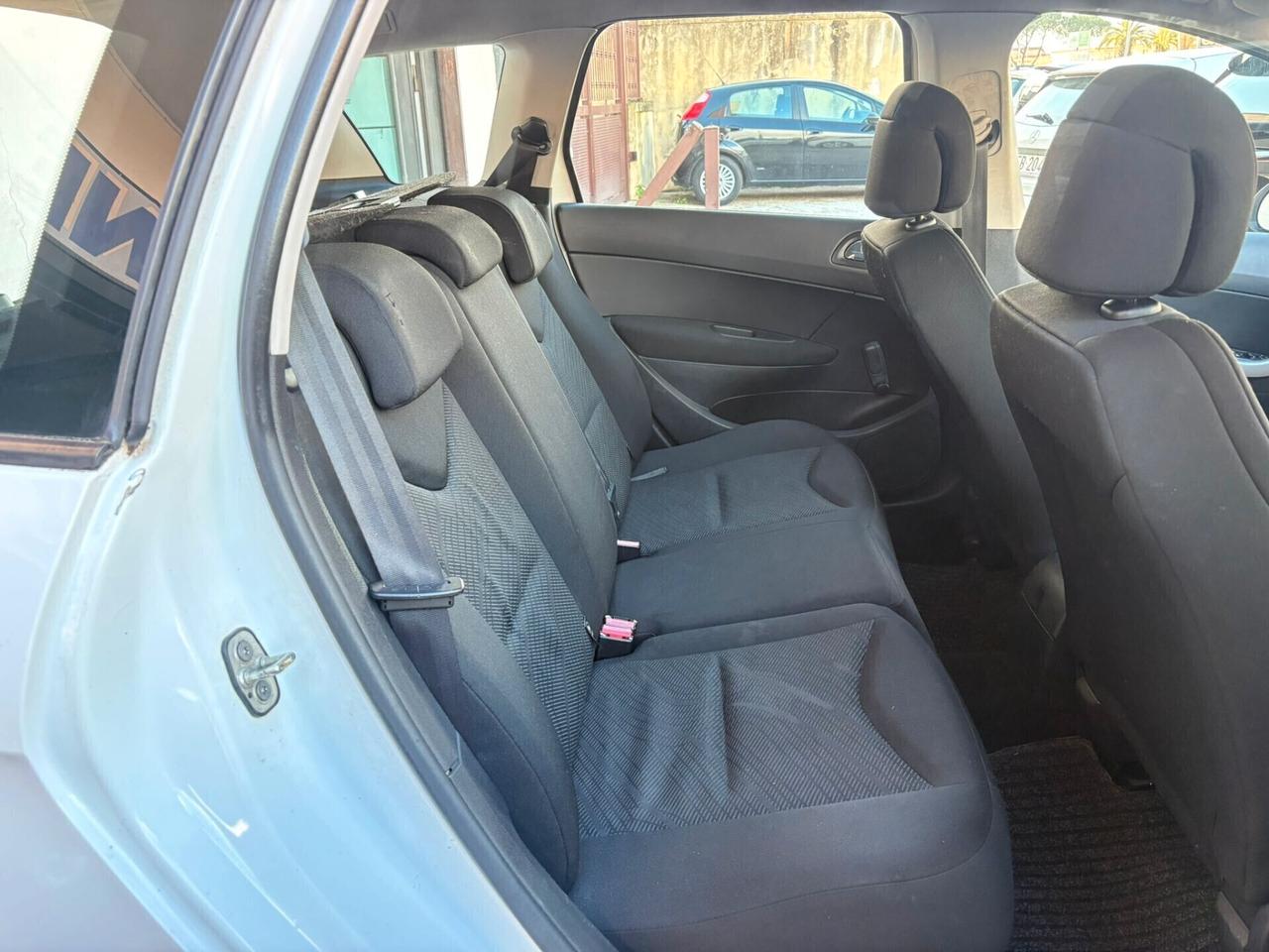 Peugeot 308 1.6 HDI 90 cv Station Wagon