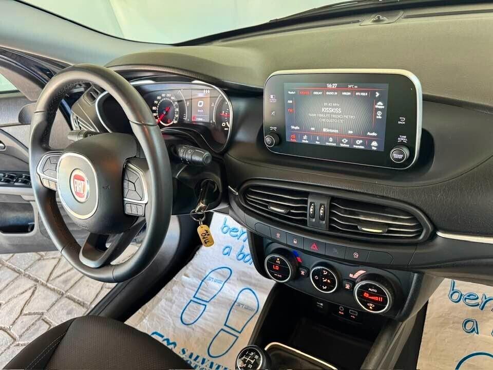 Fiat Tipo 1.3 Mjt S&S SW Lounge