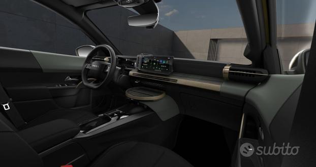 LANCIA Ypsilon Hybrid e-DCT