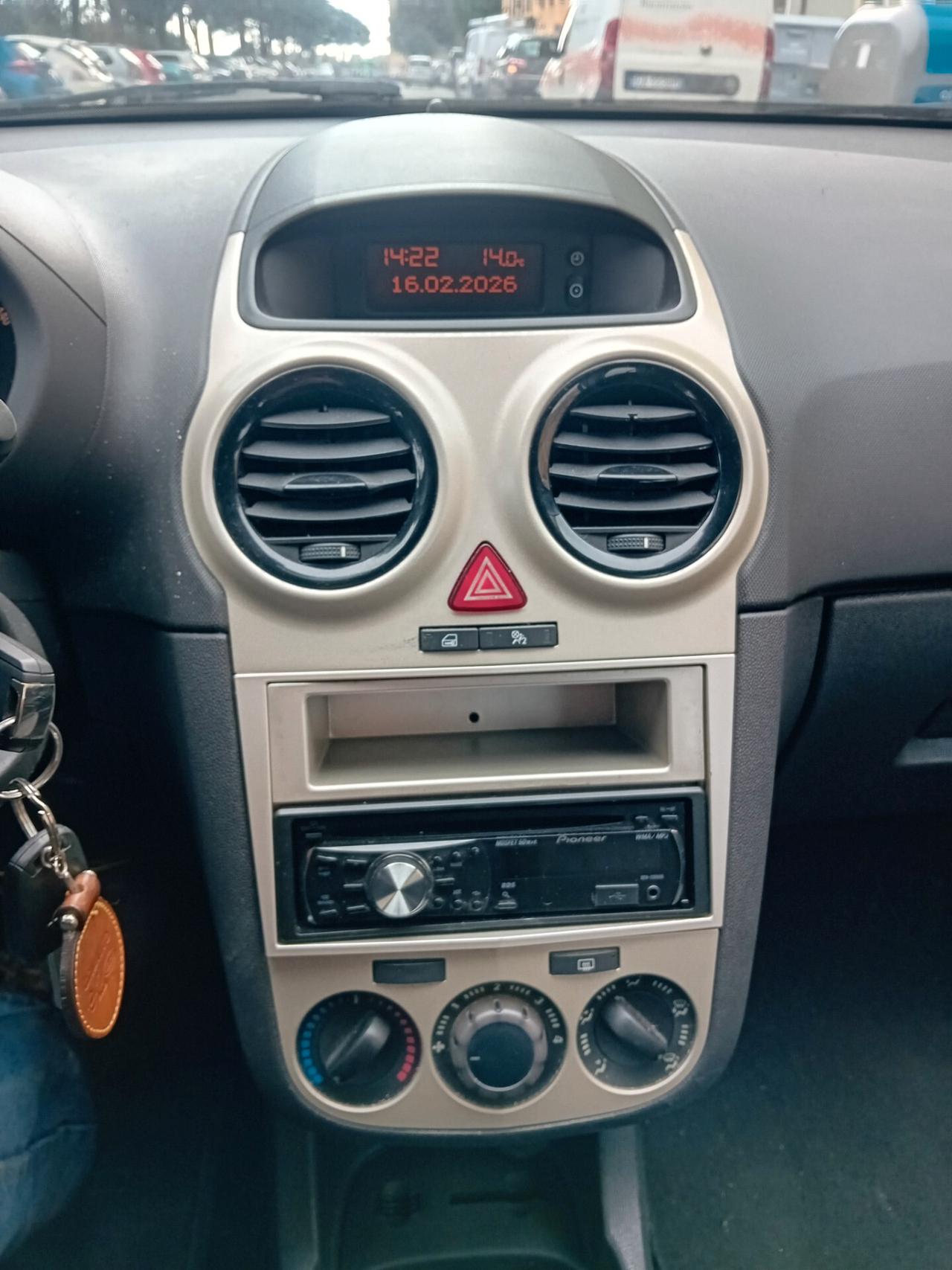 Opel Corsa 1.0 12V 5 porte Club