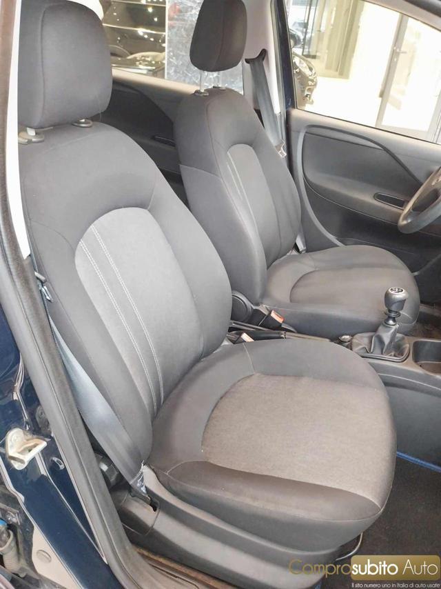 FIAT Punto 1.4 8V Natural Power (Garanzia 12 Mesi)